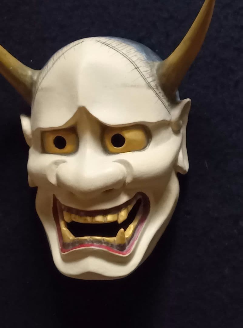 木彫り能面　般若