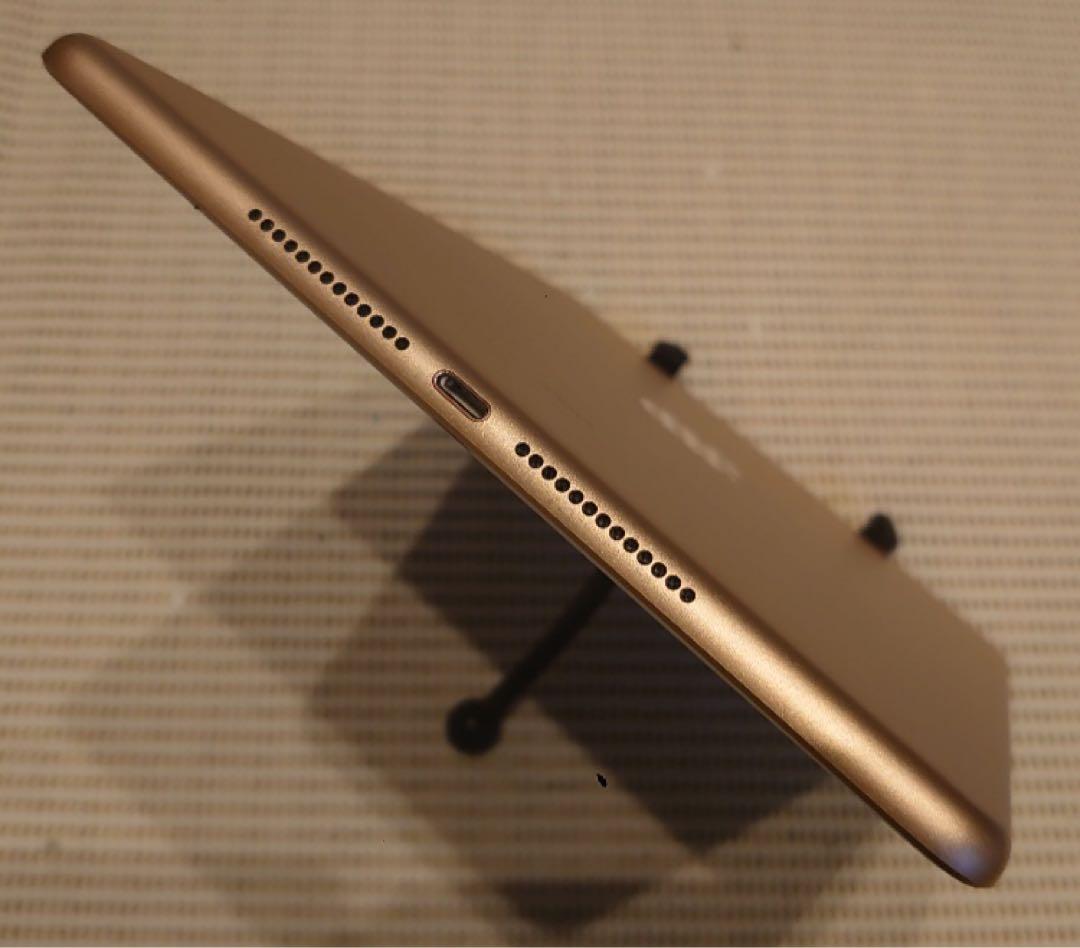 完動品iPad第6世代(A1893)本体128GBゴールド送料込3JMVT