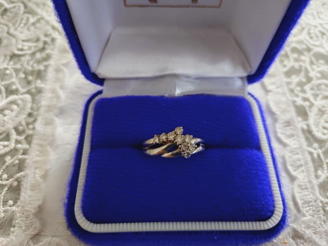 ptダイヤモンドリング保証書付き