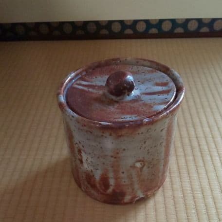 A 29     茶道    水指   鼠志野・加藤鐐作  ( 未使用品 )