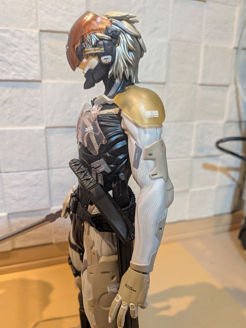 メタルギアソリッド メディコムトイ スネーク&雷電 1/6 フィギュア RAH