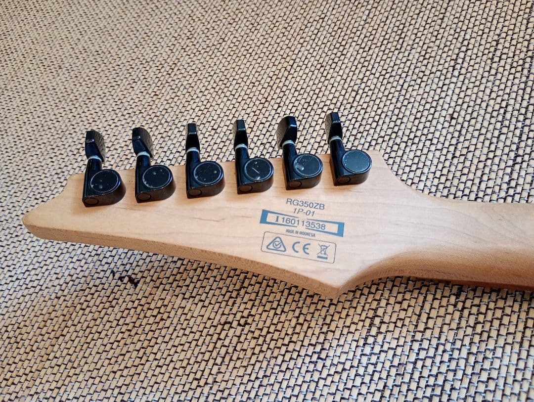 アイバニーズ Ibanez RG350ZB