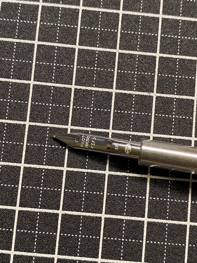 PILOT CAPLESS Kasuri 緑　万年筆　字幅 EF