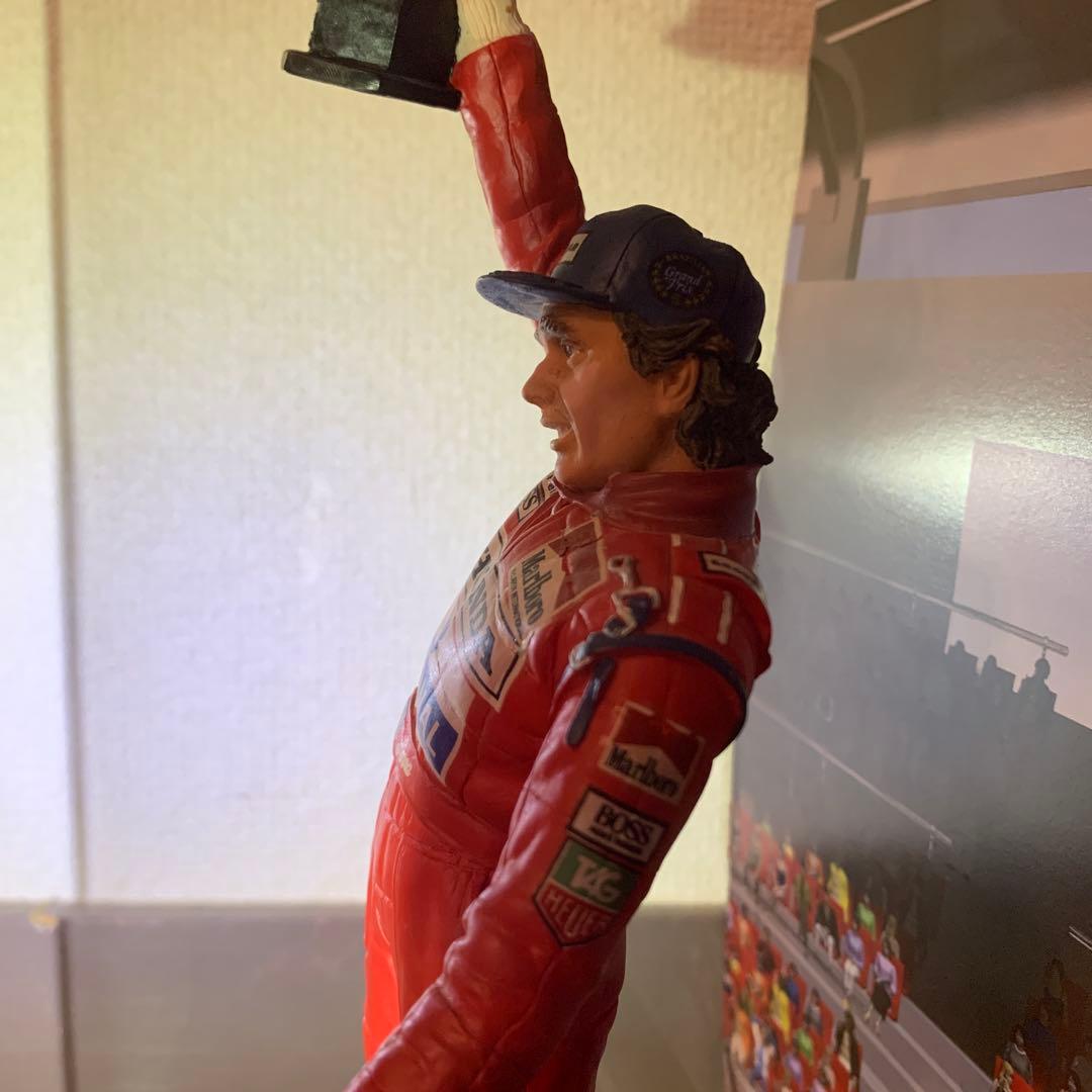 アイルトン・セナ 1994個限定フィギュア & ヘルメット1/8