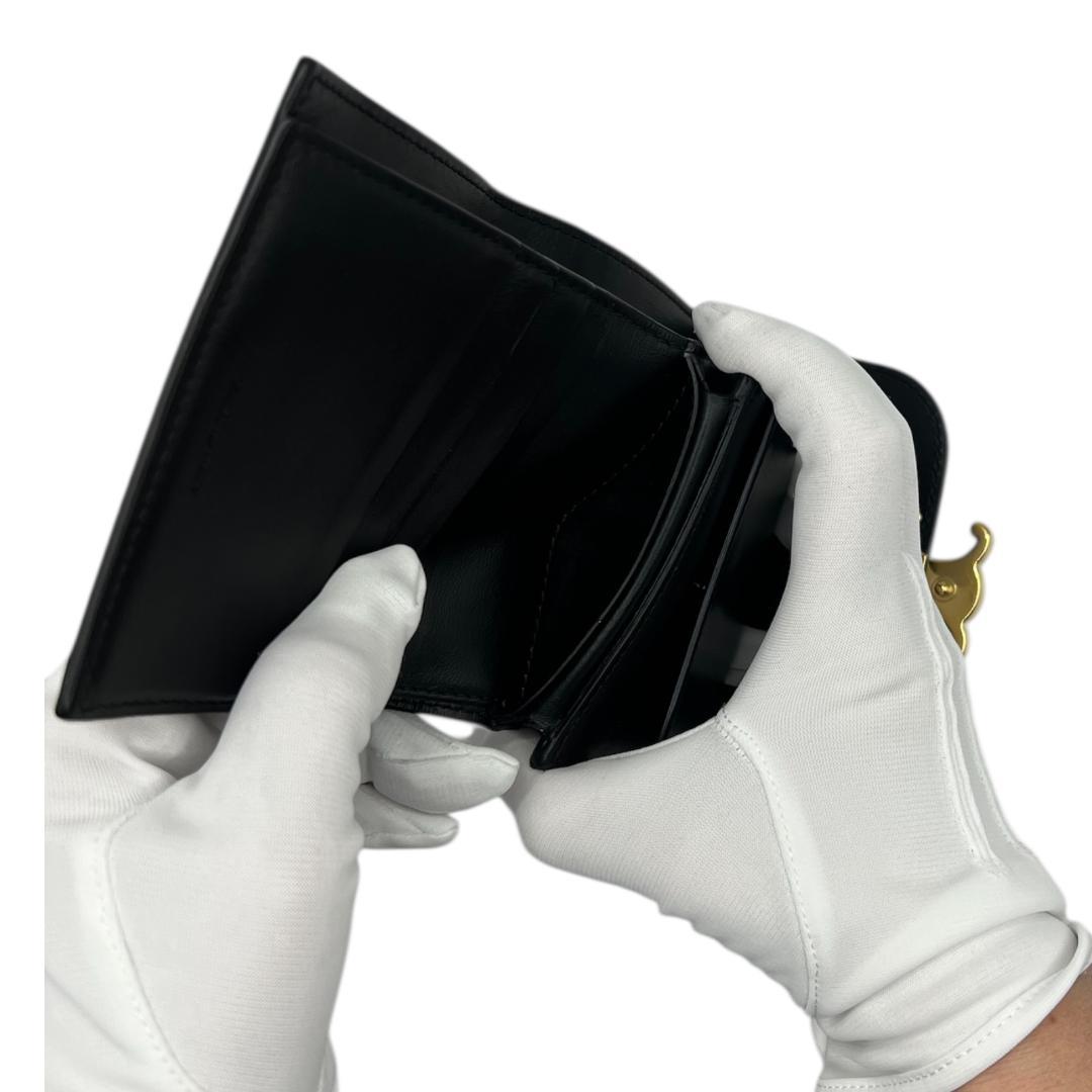 l*n様 CELINE(セリーヌ) 3つ折り スモール フラップウォレット トリ