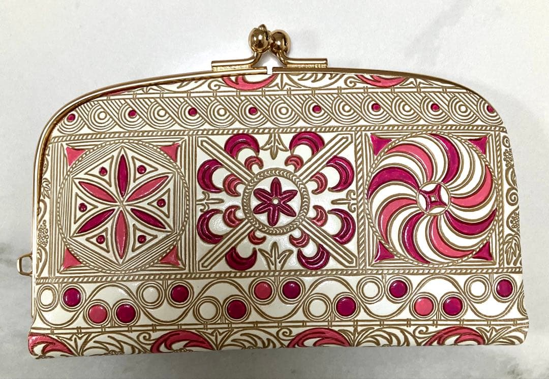 【新品未使用＋箱付き】文庫屋大関　錦紗〈ピンク〉天溝がま口　財布　小銭入れ