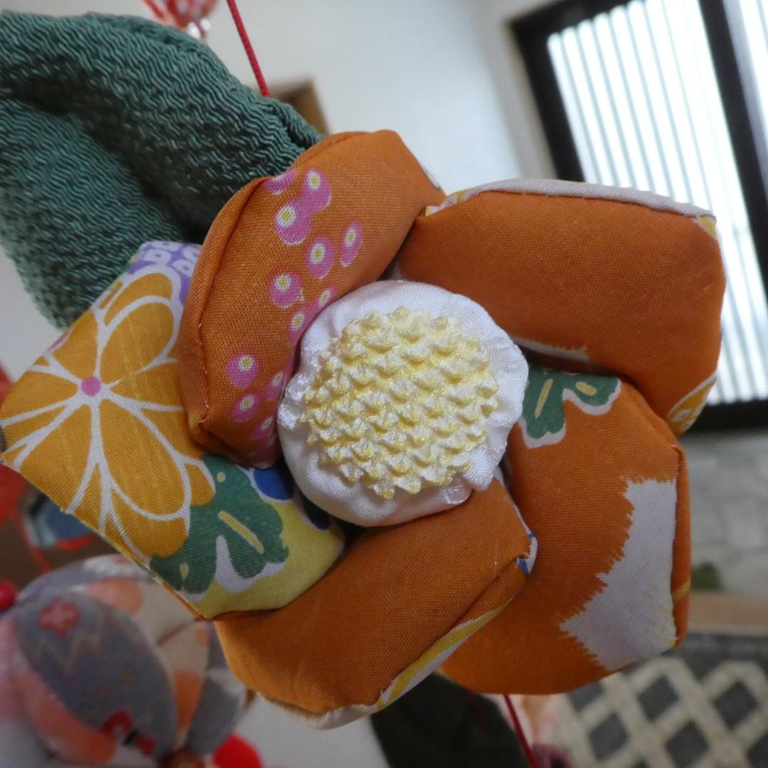 古布　正絹　吊るし雛　錦紗縮緬　アンティーク　疋田模様　さげもん　鬼しぼ