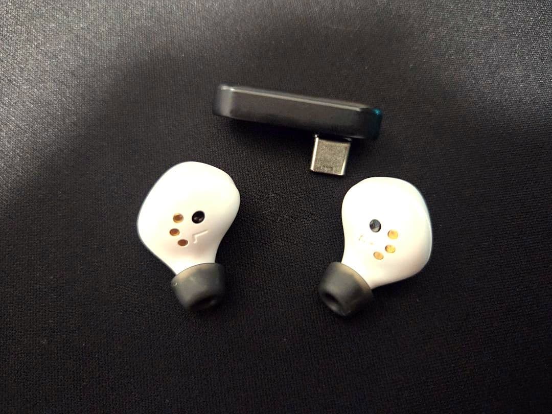 SteelSeries Arctis GameBuds　ワイヤレスイヤホン