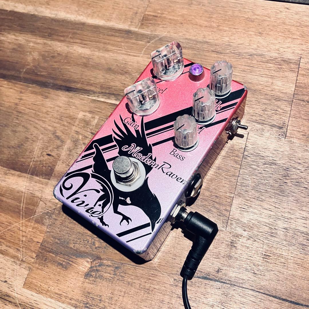 Vivie Modern Raven ギターエフェクター