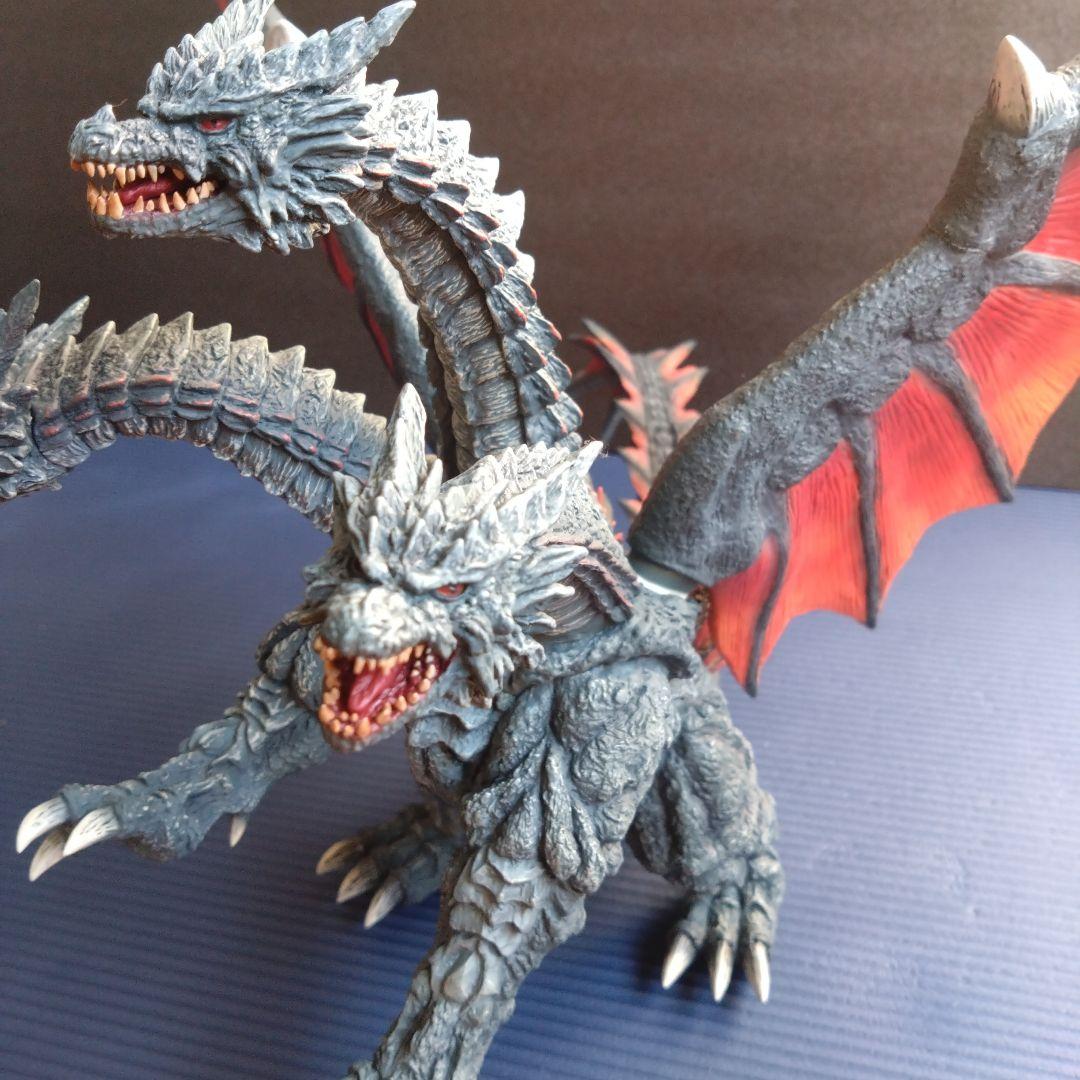 デスギドラ　フィギア