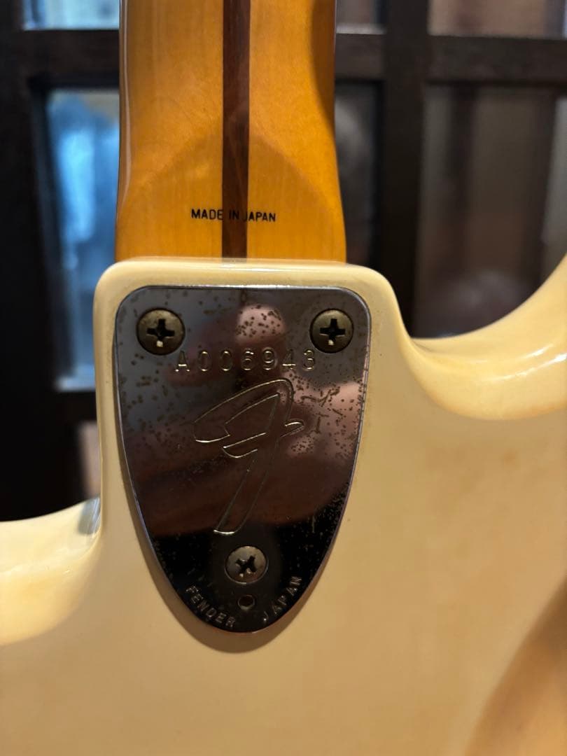 Fender Japan Stratocaster エレキギター クリーム