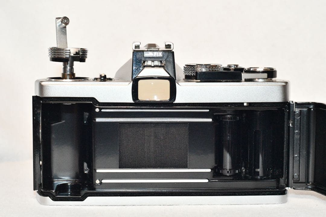 《動作品》OLYMPUS OM-1+標準レンズ【美品】　a420