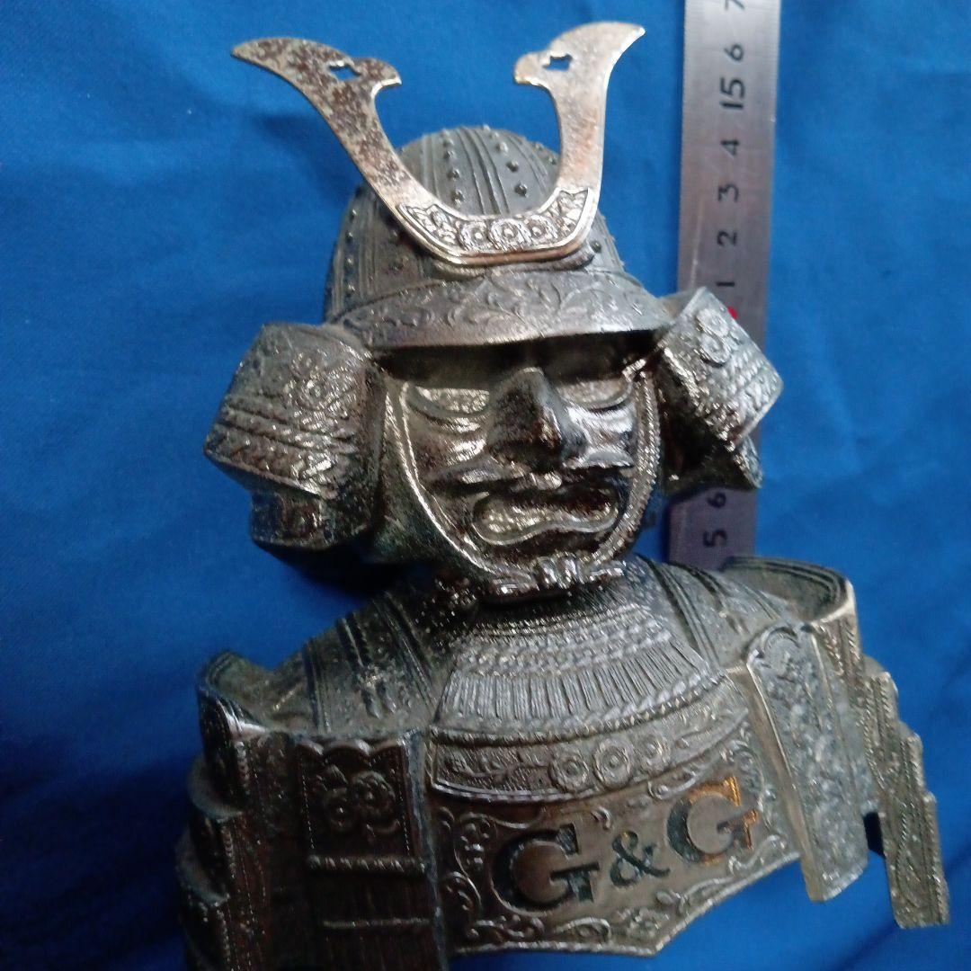 ✥サムライの甲冑•ウイスキーカバー　•戦国武将