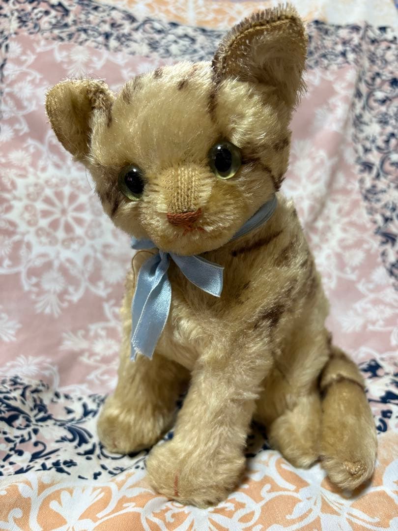 シュタイフ　猫　タビーキャット　ネコ　テディベア　ビスクドール　ジュモー