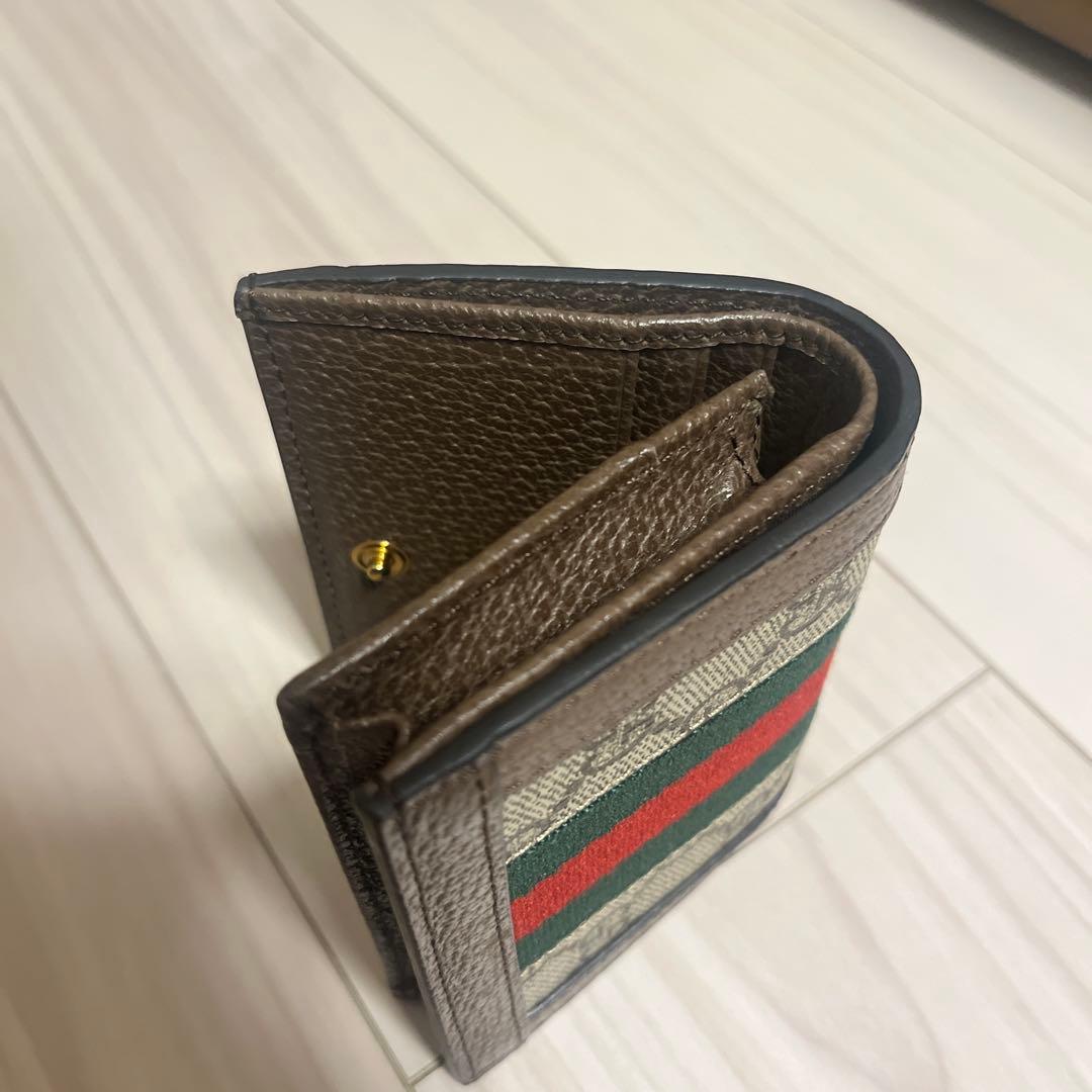 グッチ　財布　マーモント シェリーライン