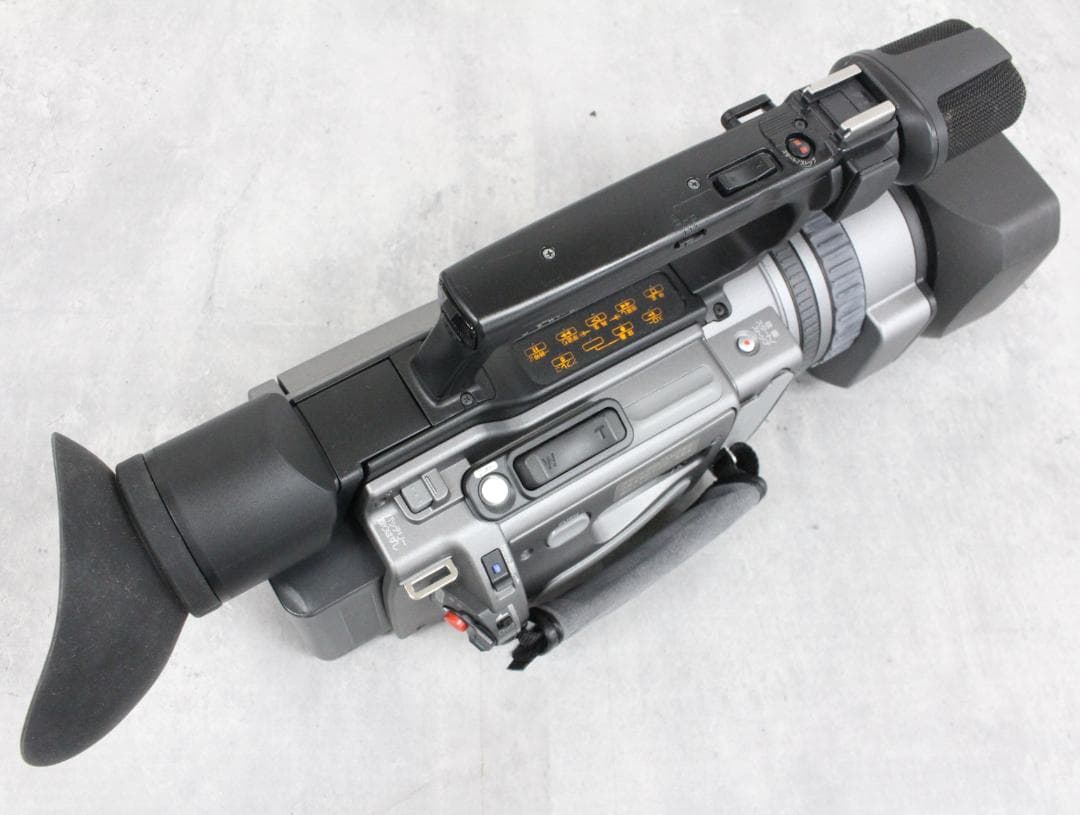 ▲SONY/ソニー DCR-VX2100 ハンディカム デジタルビデオカメラ