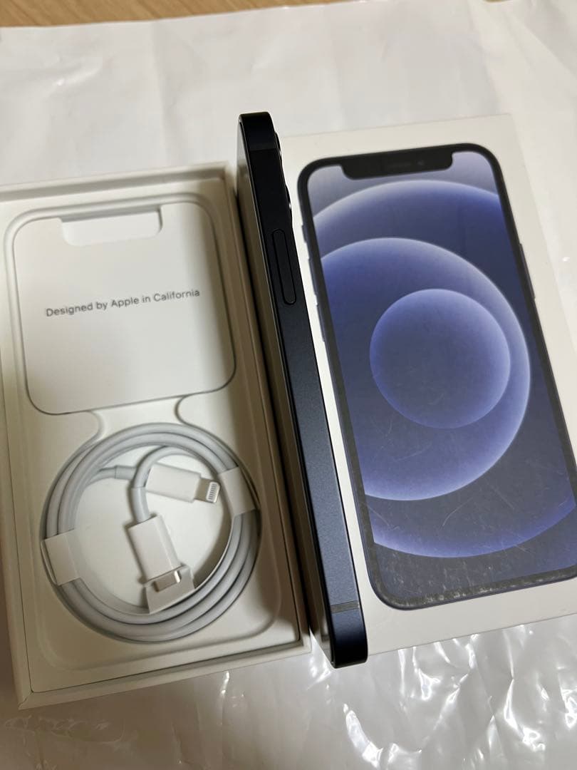 美品 Apple iPhone 12 miniブラック