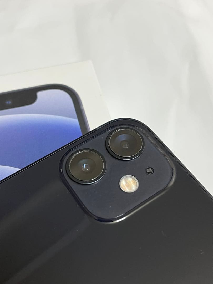美品 Apple iPhone 12 miniブラック