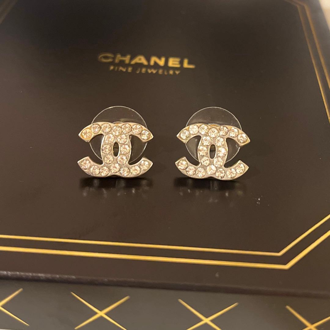 美品！シャネルCCピアス