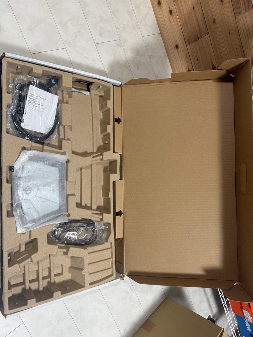 Dell 27 4K UHD USB-C Monitor S2722QC 美品