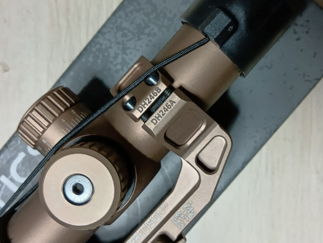 え*ュ様 Vector Optics Forester 1-5x24 Coyot