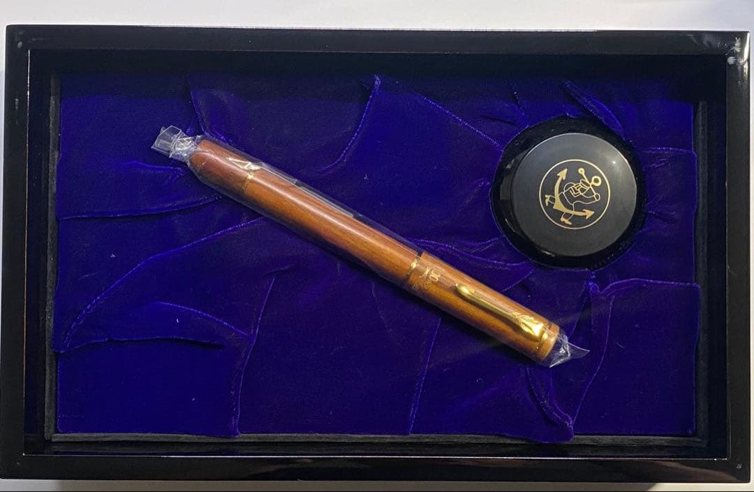 SAILOR 創立100周年記念万年筆　島桑　字幅M