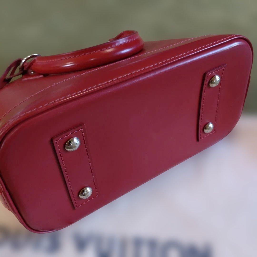 LOUISVUITTONルイヴィトン アルマbb