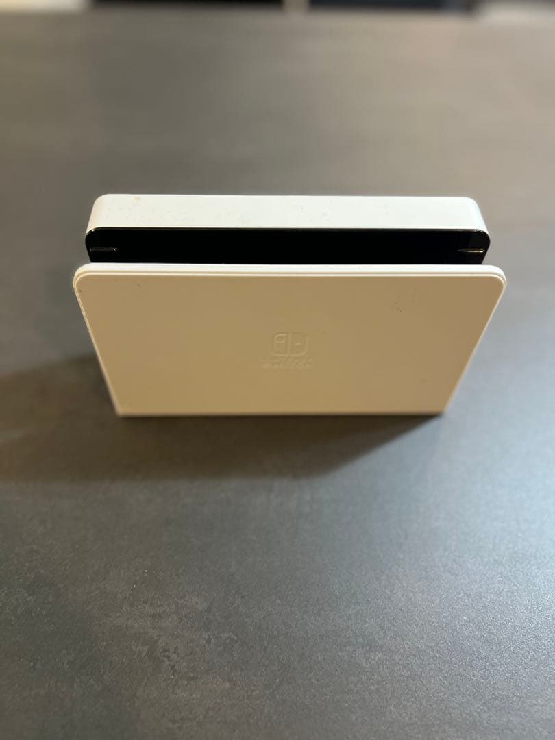 K 【動作確認済】Nintendo Switch本体 プロコン付きジョイコン無し