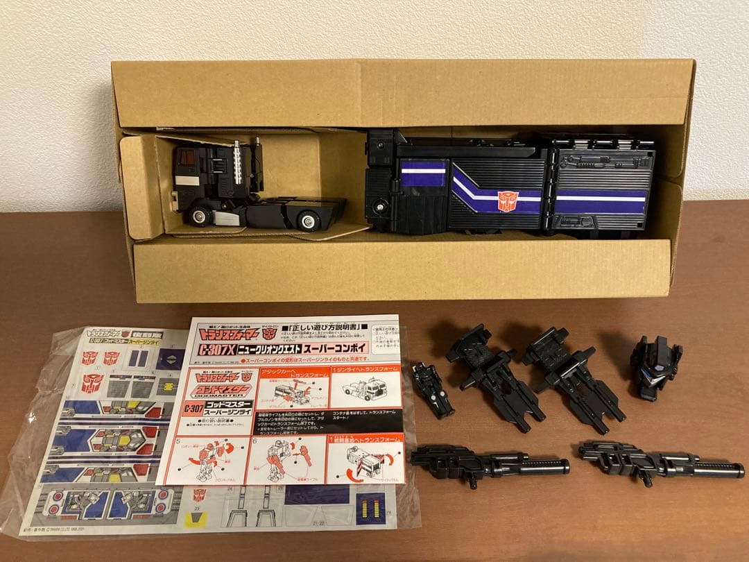 F*e様 トランスフォーマー ニュークリオンクエスト　スーパーコンボイ C-30