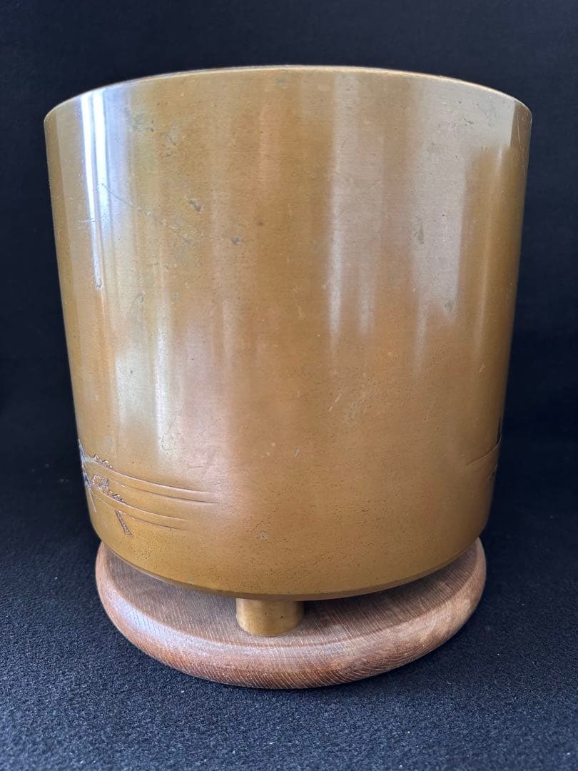 宣徳銅火鉢一対　三保の富士象嵌入れ　一対重量約6.6kg 共箱付