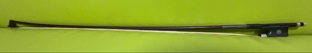 オ*ジ様 R.PAESOLD ドイツ製 バイオリン弓　4/4