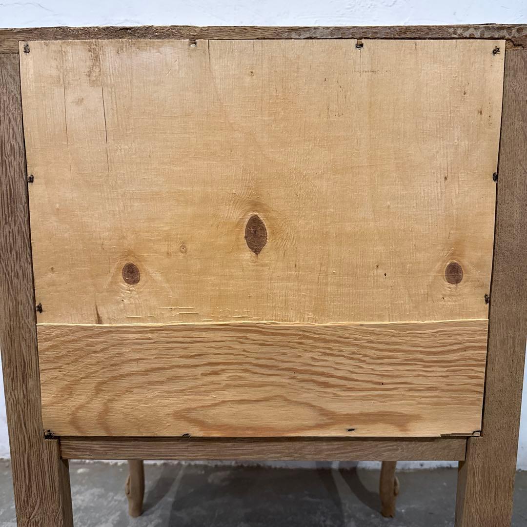 ビンテージ　木製サイドテーブル　猫脚　剥離　ベッドサイドテーブル