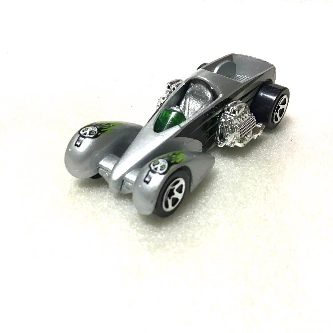 DRAGON様 リクエスト確認用　 ホットウィール スクリーミンハウラ　ミニカー