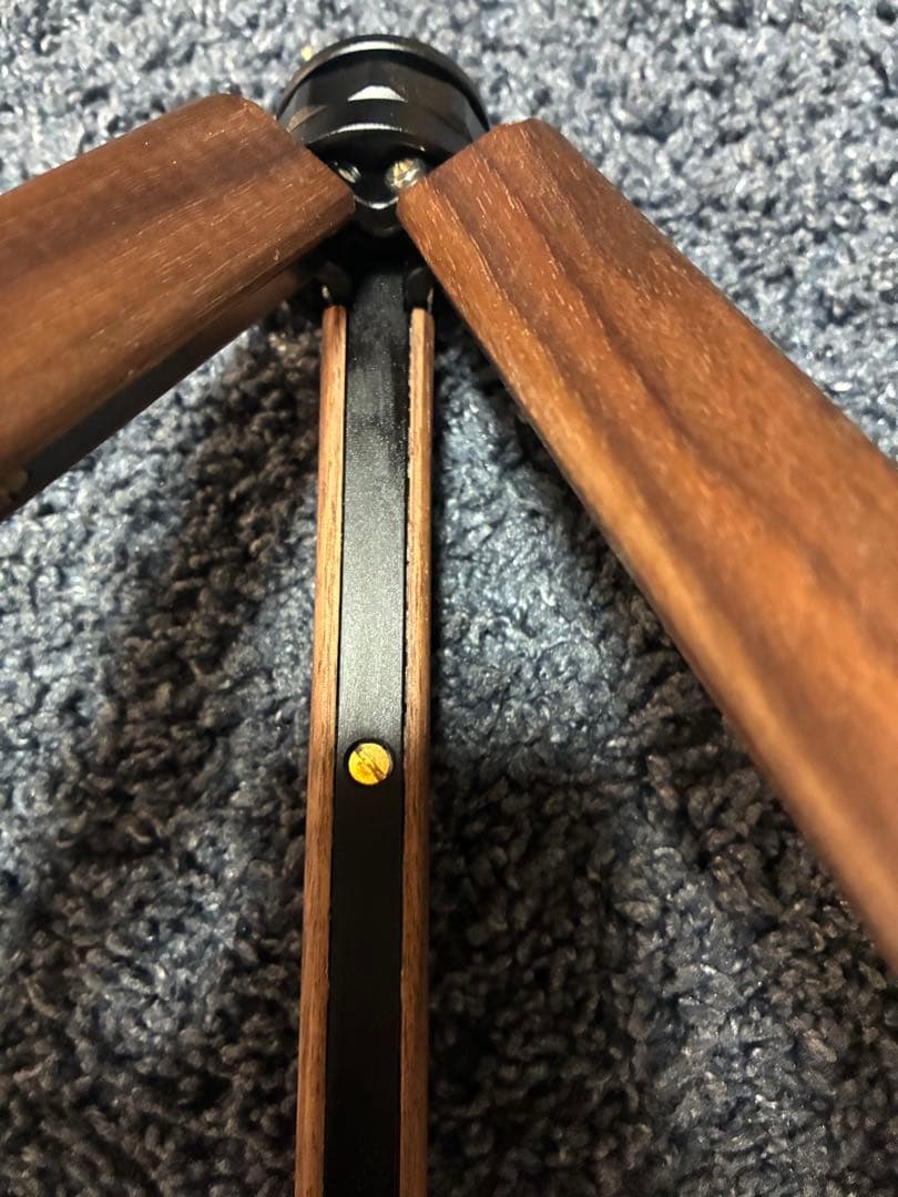 クローンウォールナット木製三脚