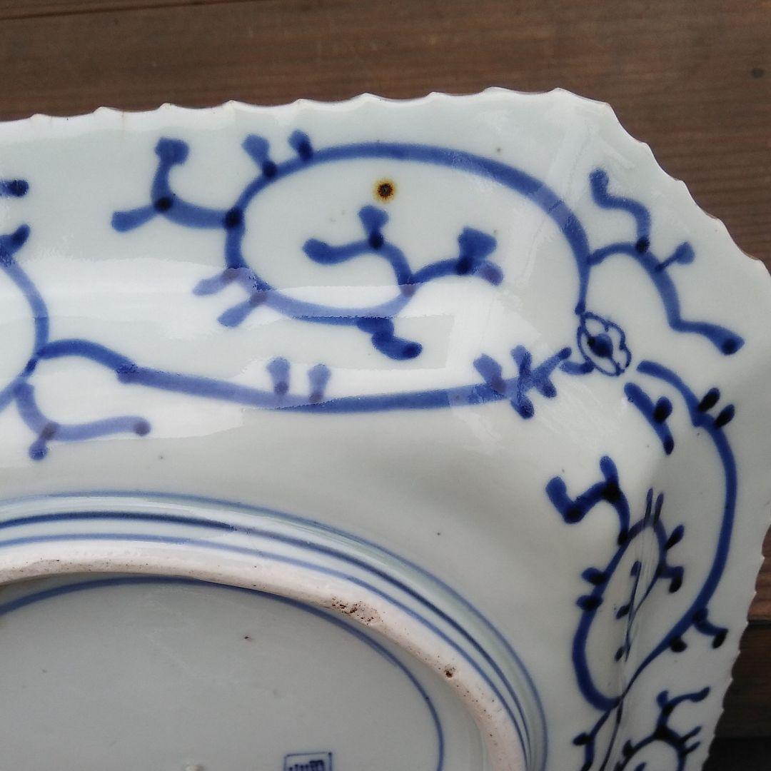 古伊万里線描菊花紋隅切り角皿