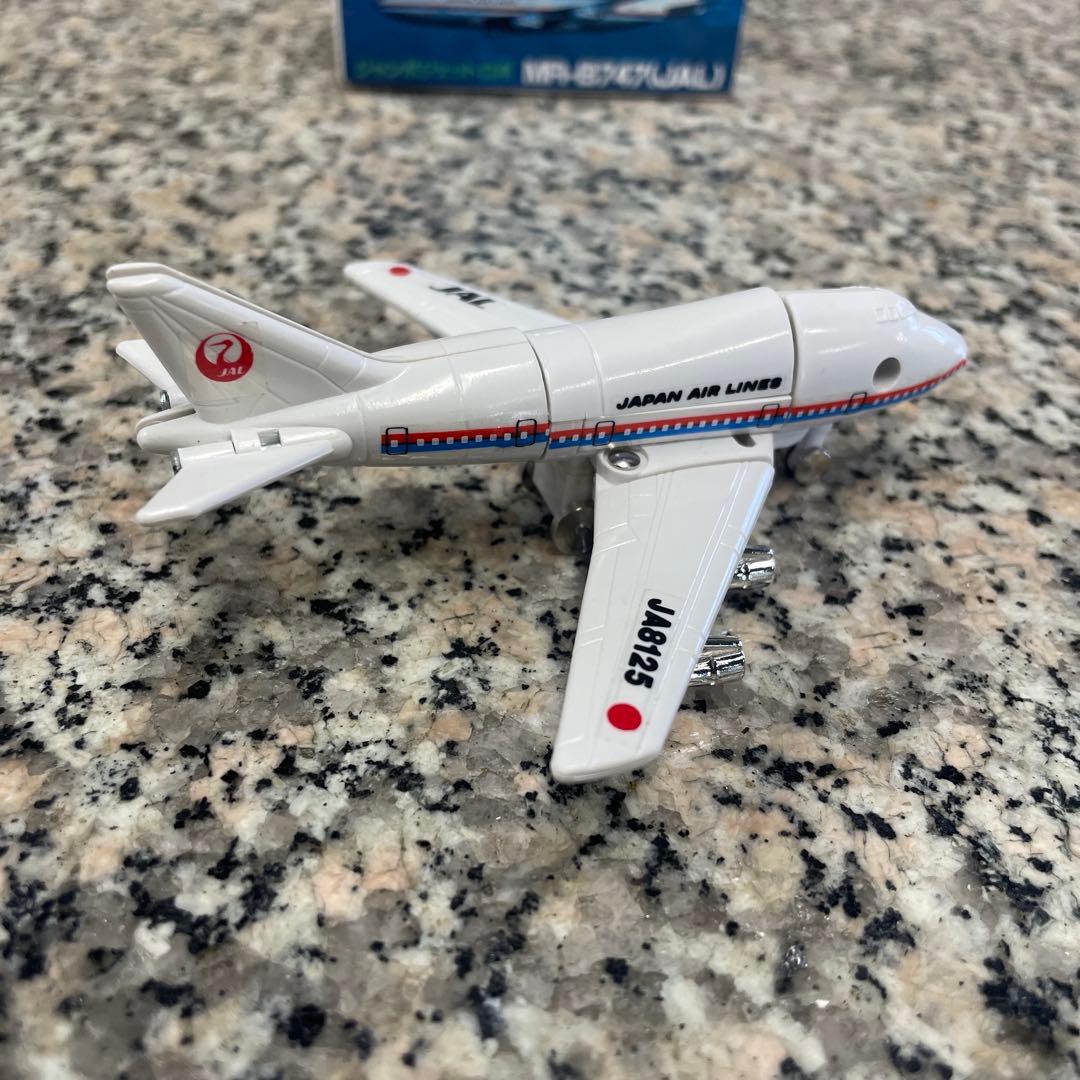 お*ん様 BANDAI 非売品 ジャンボジェットロボ MR-B747 マシンロボ