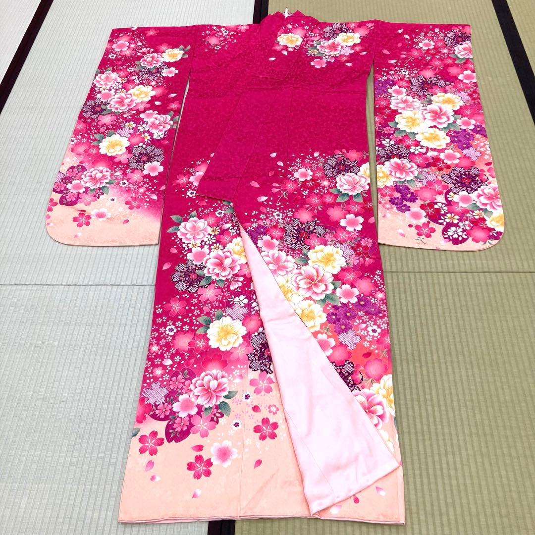 ☆中古品☆振袖　単品　正絹　ピンク系花模様Ｂ級品ヤケ・汚れ有り振袖