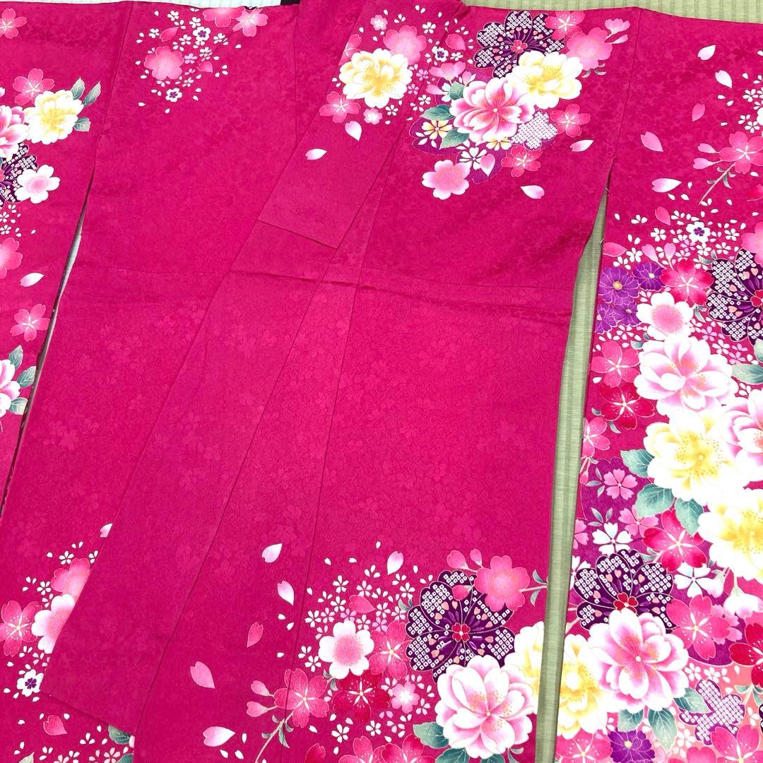 ☆中古品☆振袖　単品　正絹　ピンク系花模様Ｂ級品ヤケ・汚れ有り振袖