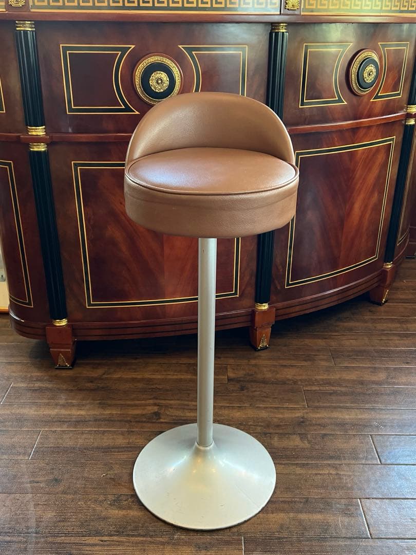 k839 小さな背もたれのついたカウンターチェア 4脚セット 回転 座面高78㎝