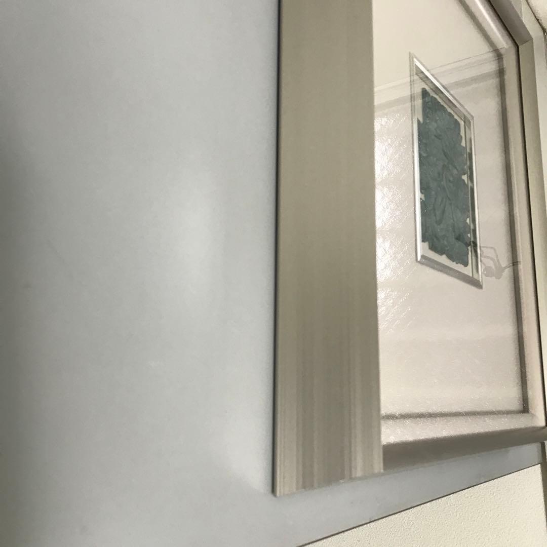 【美品】青銅打ち出しレリーフ額装タイトル「小鳥と少年」ハイグレード額装品