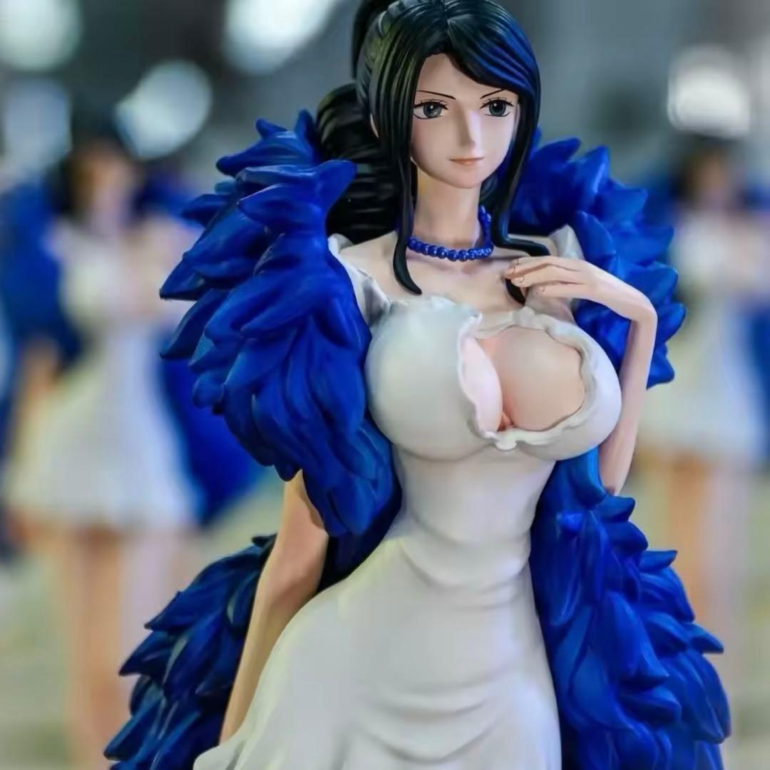 ワンピース ニコ・ロビン ガレージキット フィギュア