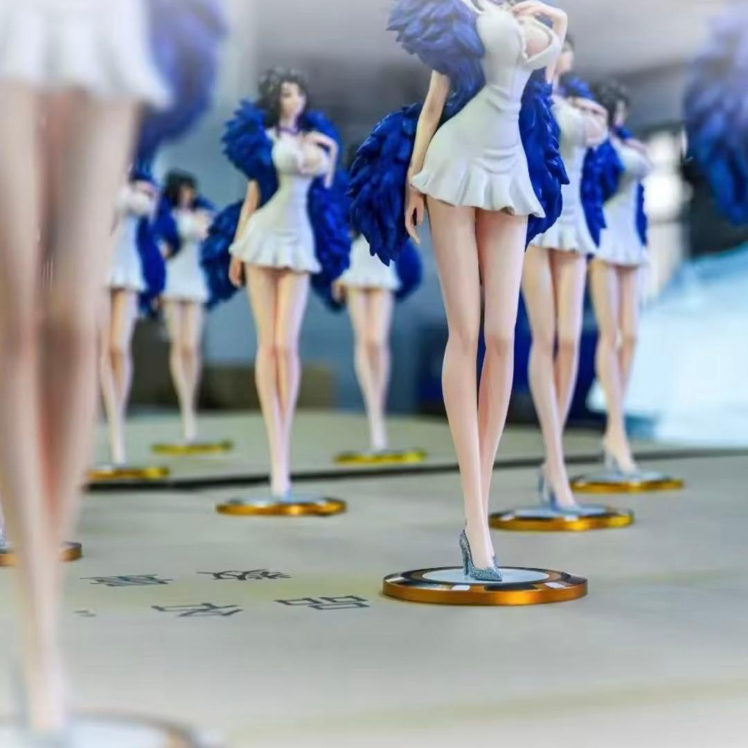 ワンピース ニコ・ロビン ガレージキット フィギュア