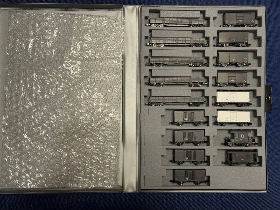 再々値下げ　鉄道模型　Nゲージ　KATO 貨車17両　まとめ売り