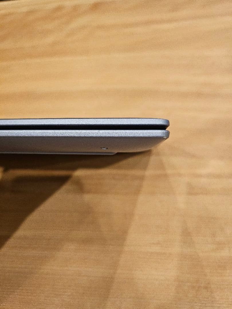 HP Pavilion Aero 13-bg(スカイブルー)