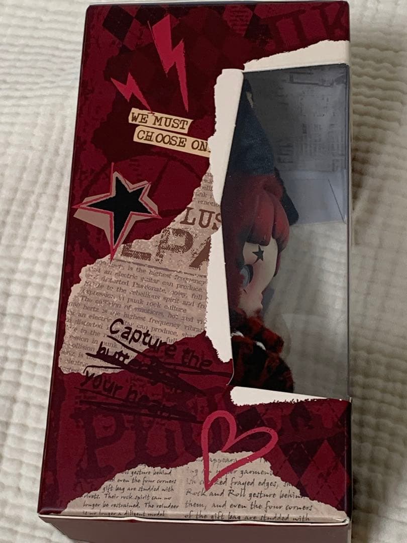 POPMART SKULLPANDA 6KHZ ヨーロッパ限定