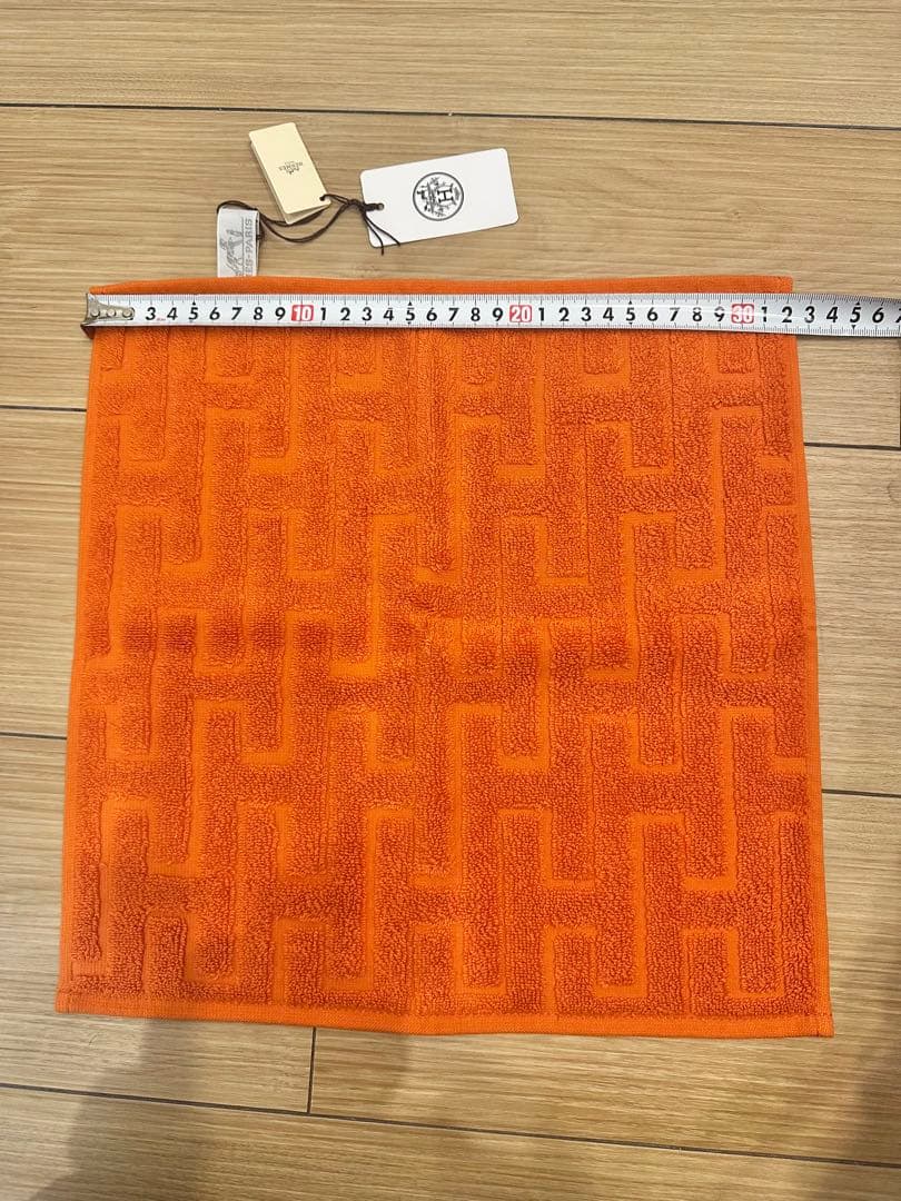 HERMES オレンジ タオルハンカチ ギフトボックス付き　エルメス
