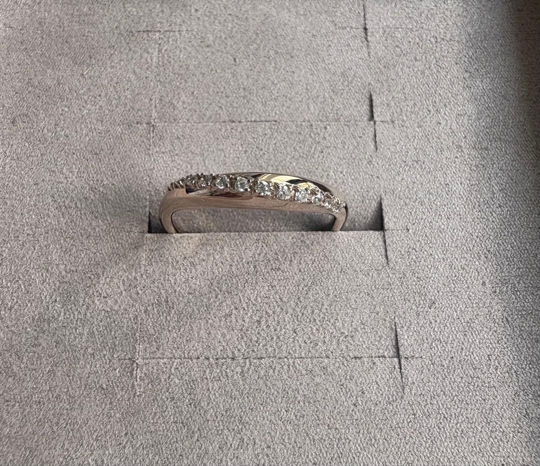 ete ビジュークレセントムーンリング