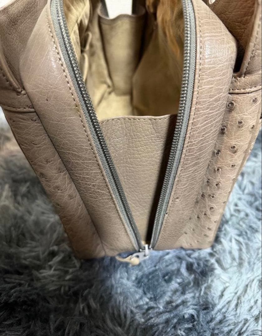 新品　保証書付き　JRA オーストリッチ　エキゾチックレザー　ハンドバック