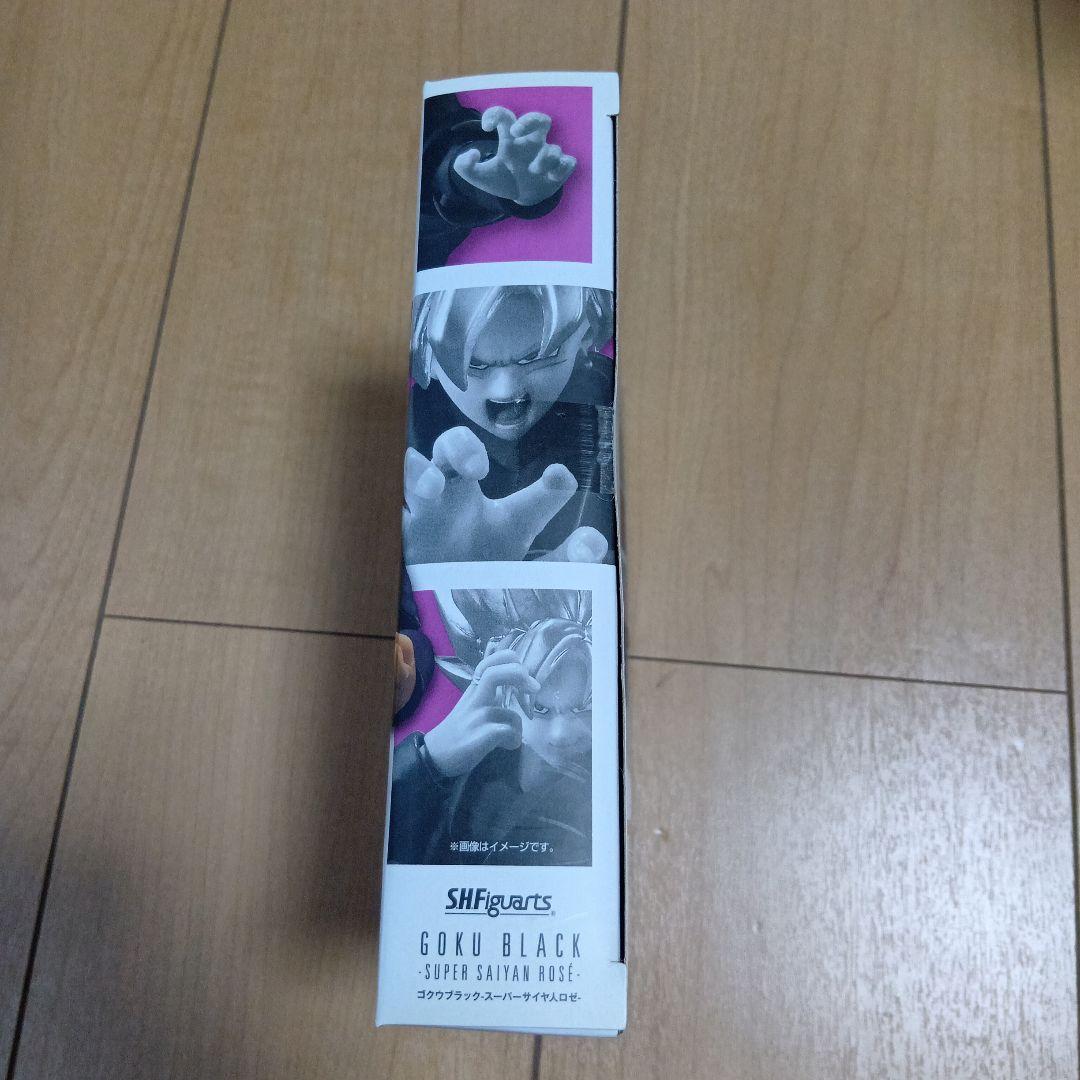 Shフィギュアゴクウブラック、スーパーサイヤ人ロゼ２体セット
