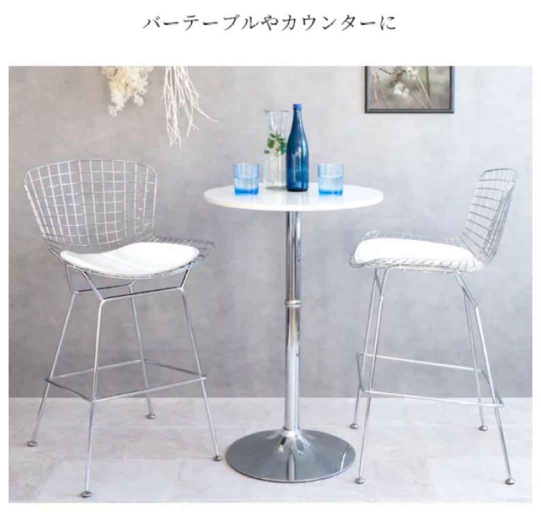 ハリー・ベルトイアがデザインしたワイヤーハイスツール　一脚